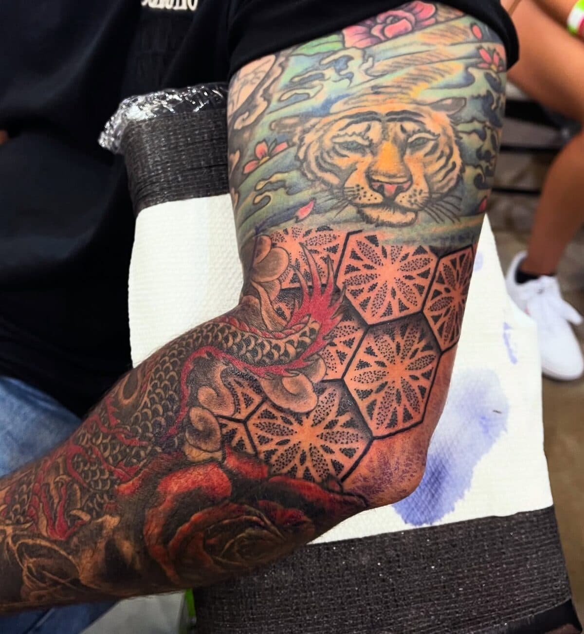 Tiger sleeve with dotwork geometric patterns